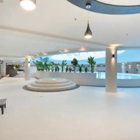 Hanza Tower Gold - 22 Jacusi & Sauna & Pool Appartamento *
